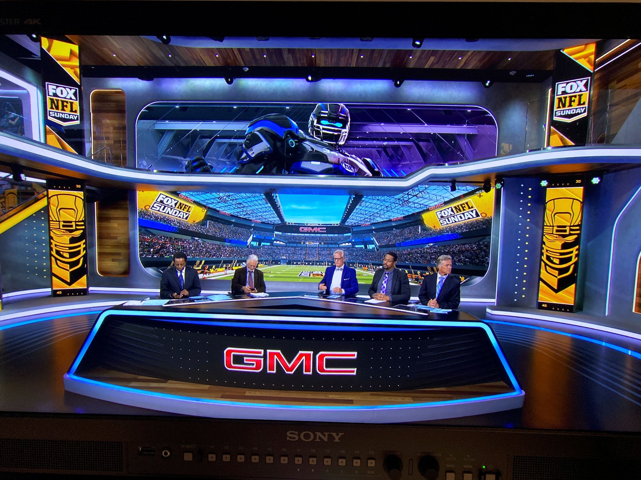 On-site lighting support during live TV production